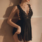 Chemise de nuit en dentelle florale – multi-teintes