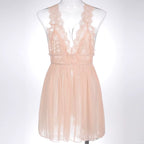 Chemise de nuit en dentelle florale – multi-teintes